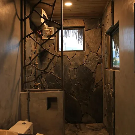 Ha Giang Eco Stone House - Tours & Rental Motorbike Exterior photo