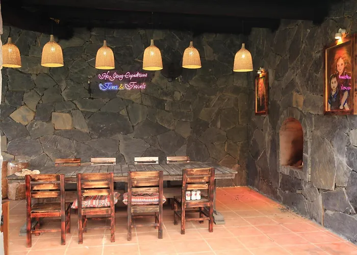 Ha Giang Eco Stone House - Tours & Rental Motorbike