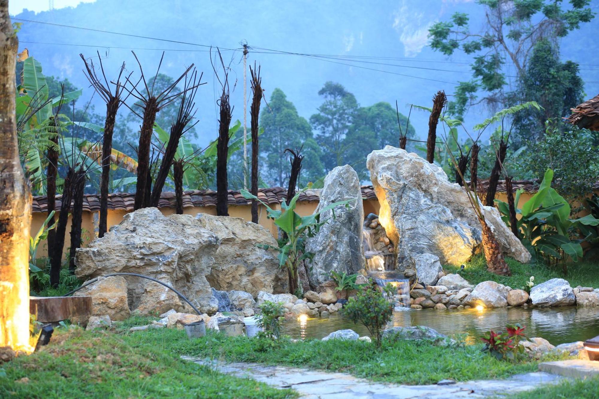 Homestay Eco Stone House - Tours & Motorbike Ha Giang