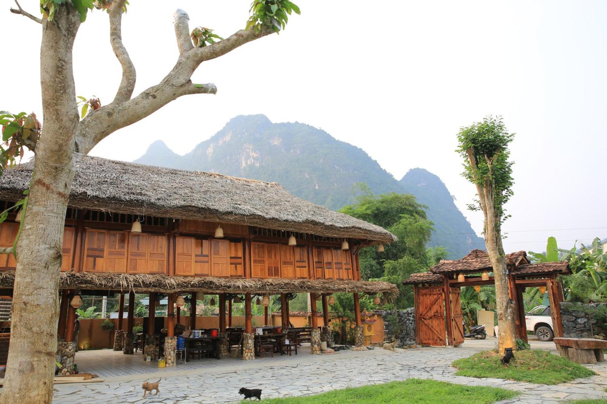 Eco Stone House - Tours & Motorbike Homestay Ha Giang